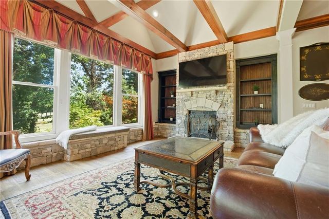 6945 Wakehurst Place, Cumming, GA 30040