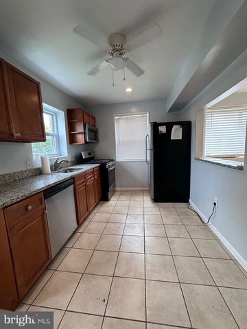 6214 KENNEDY ST, Riverdale, MD 20737