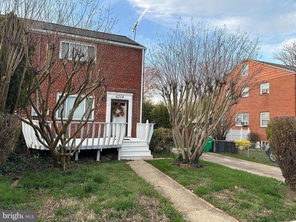 6214 KENNEDY ST, Riverdale, MD 20737