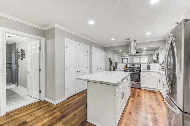 749 E 41st Street, Houston, TX 77022