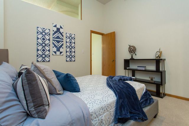 812 W Van Buren Street 2D, Chicago, IL 60607