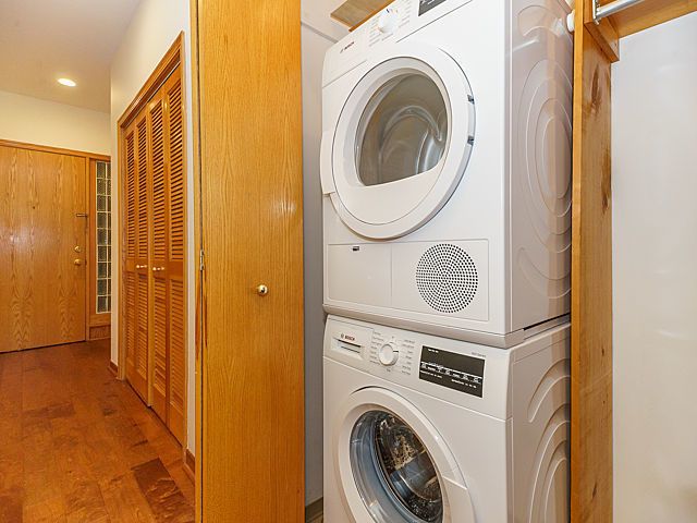 812 W Van Buren Street 2D, Chicago, IL 60607