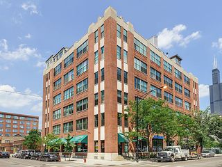 812 W Van Buren Street 2D, Chicago, IL 60607