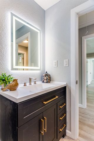 804 Lively Street, Bowie, TX 76230