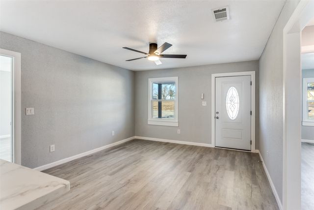 804 Lively Street, Bowie, TX 76230