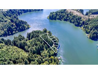 0 Tenmile Lake, Lakeside, OR 97449