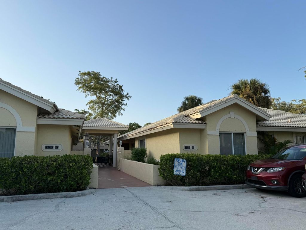 14063 Wellington Trace 63, Wellington, FL 33414