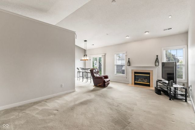 10617 Brooks Street, Indianapolis, IN 46234