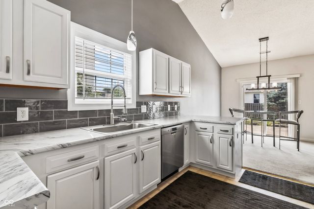 10617 Brooks Street, Indianapolis, IN 46234
