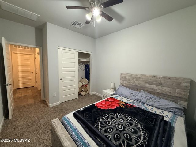 2571 W Kippy Trail, Tucson, AZ 85745