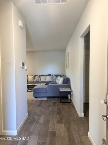 2571 W Kippy Trail, Tucson, AZ 85745