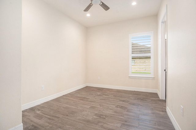 3718 Palm Crest Drive, Rosharon, TX 77583
