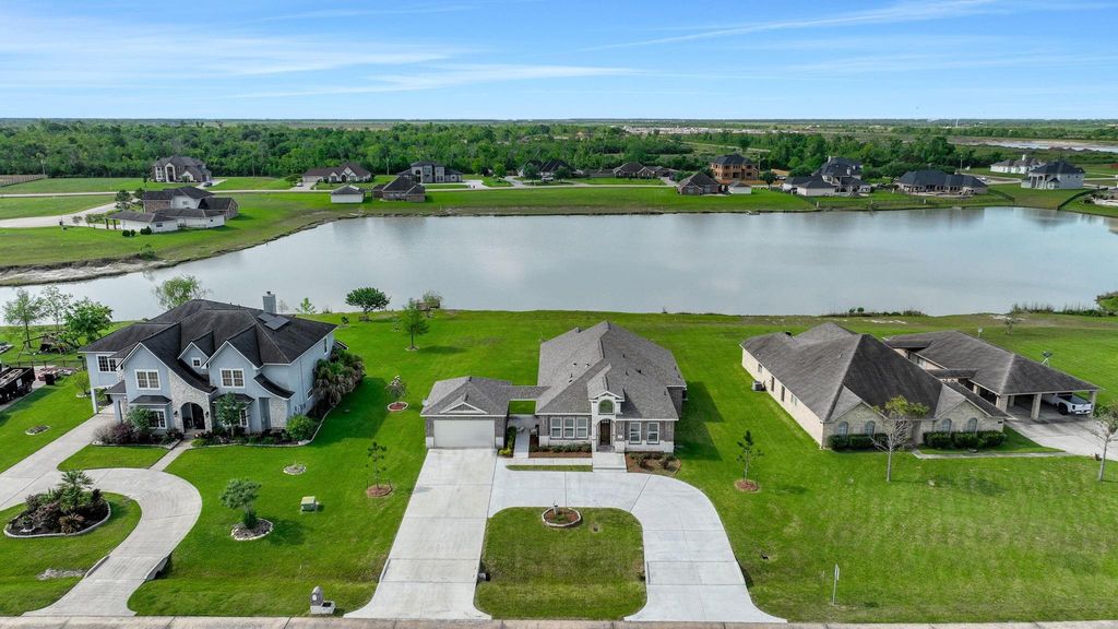 3718 Palm Crest Drive, Rosharon, TX 77583