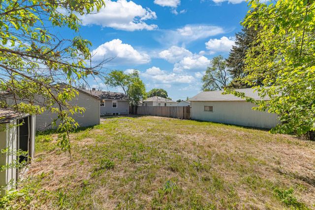 2717 N Nelson St, Spokane, WA 99207