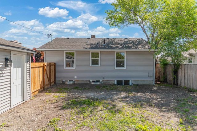 2717 N Nelson St, Spokane, WA 99207