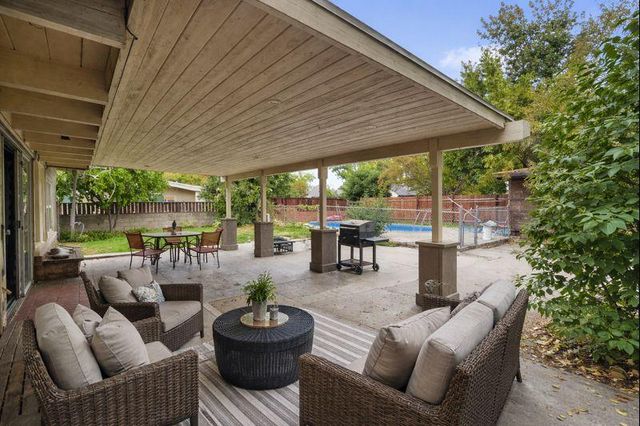 126 Wilson Ave, Modesto, CA 95354