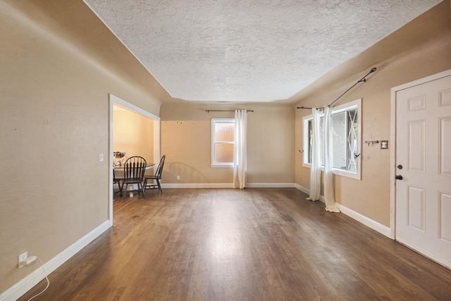 126 Wilson Ave, Modesto, CA 95354