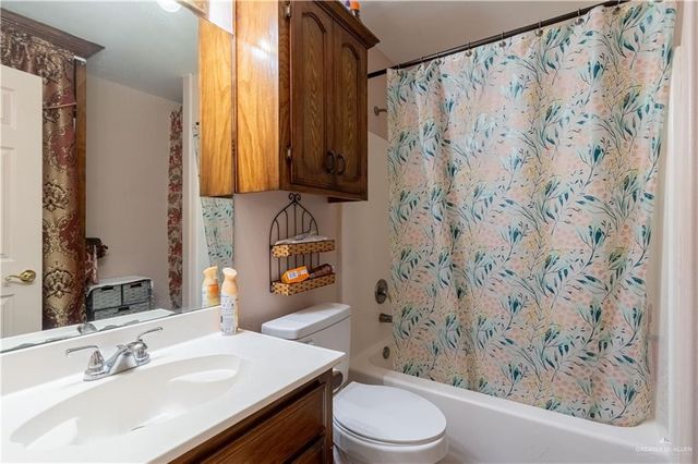 3019 E Mile 11 N, Weslaco, TX 78599