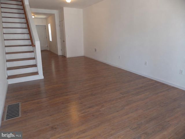 4206 WALLACE ST, Philadelphia, PA 19104