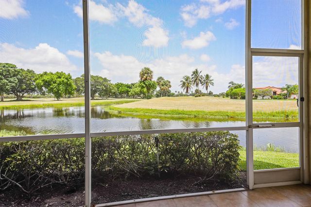 5743 Fountains Drive S, Lake Worth, FL 33467