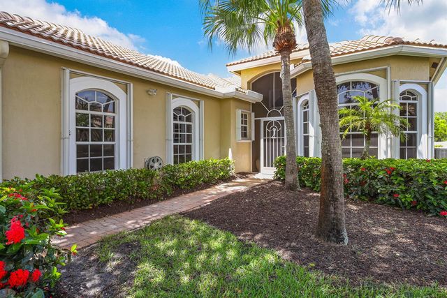 5743 Fountains Drive S, Lake Worth, FL 33467