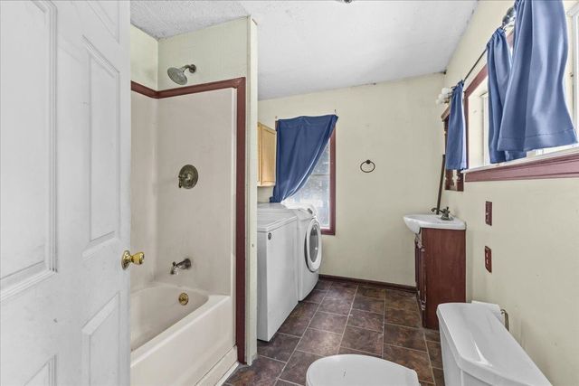 178 Pond Brook Road, Hinesburg, VT 05461