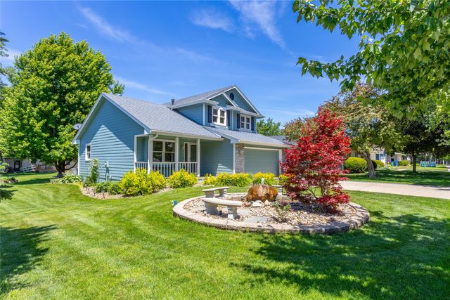 1006 SE Peterson Drive, Ankeny, IA 50021