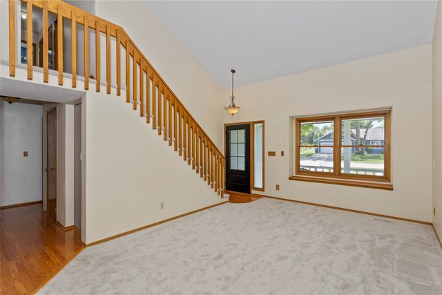 1006 SE Peterson Drive, Ankeny, IA 50021