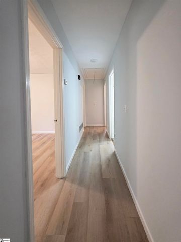 700 Welcome Avenue Extension, Greenville, SC 29611
