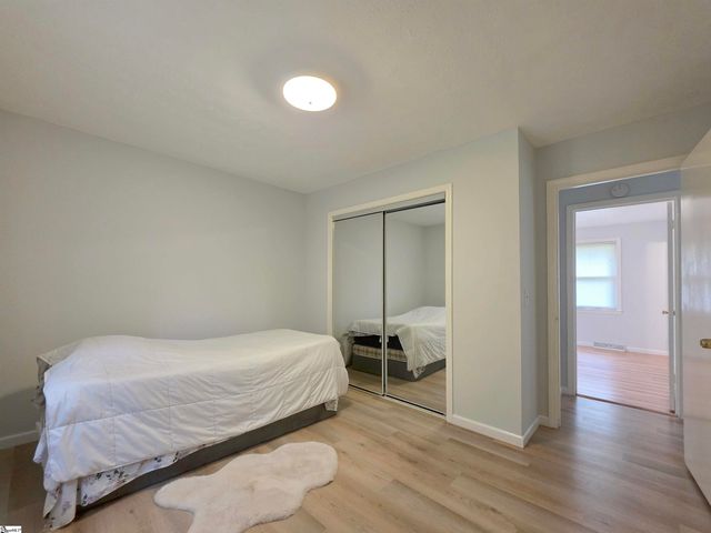 700 Welcome Avenue Extension, Greenville, SC 29611
