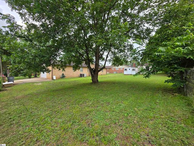 700 Welcome Avenue Extension, Greenville, SC 29611