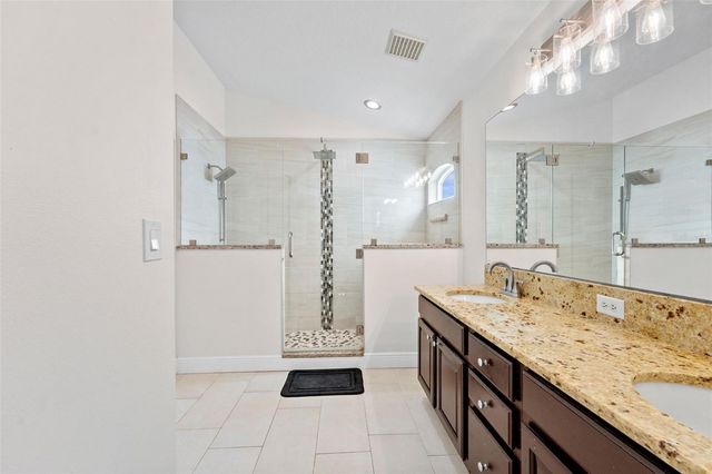 18843 MAISONS DRIVE, Lutz, FL 33558