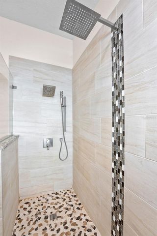 18843 MAISONS DRIVE, Lutz, FL 33558