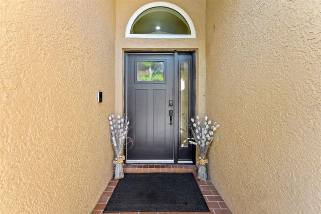 18843 MAISONS DRIVE, Lutz, FL 33558