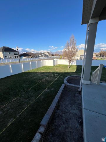 387 N TAYLOR RD, Saratoga Springs, UT 84045