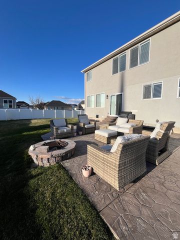 387 N TAYLOR RD, Saratoga Springs, UT 84045