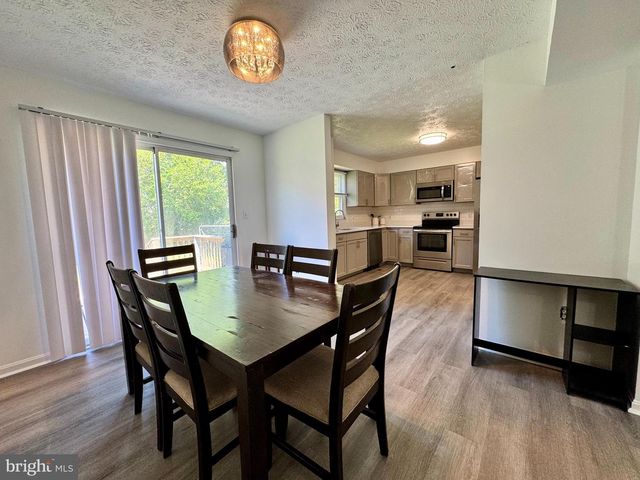 803 UPLAND DR, Salisbury, MD 21801