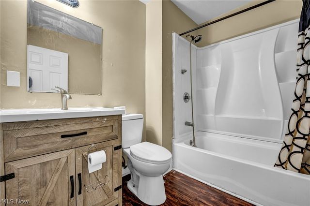 9908 Bessemer Avenue, Cleveland, OH 44104