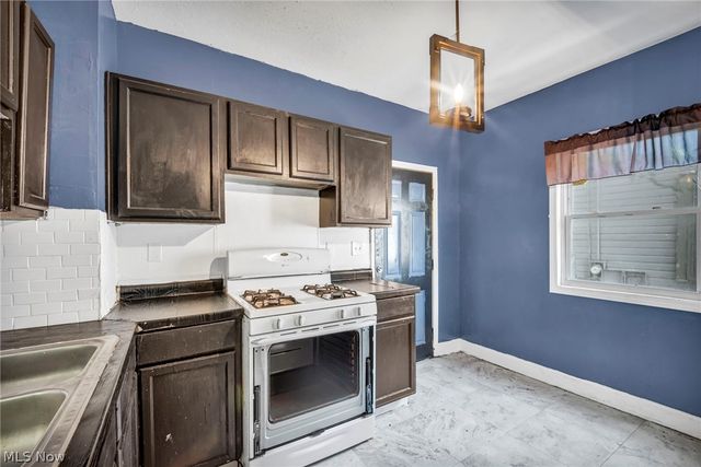 9908 Bessemer Avenue, Cleveland, OH 44104