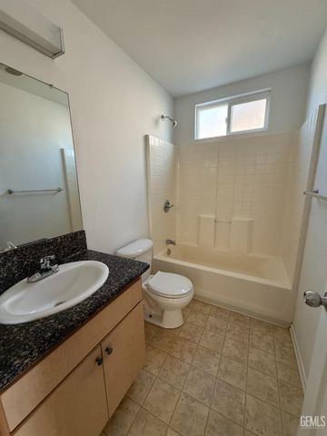 1303 Erie Street, Bakersfield, CA 93307