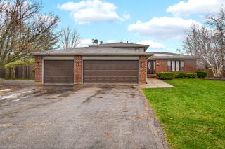 23913 S Highland Drive, Manhattan, IL 60442