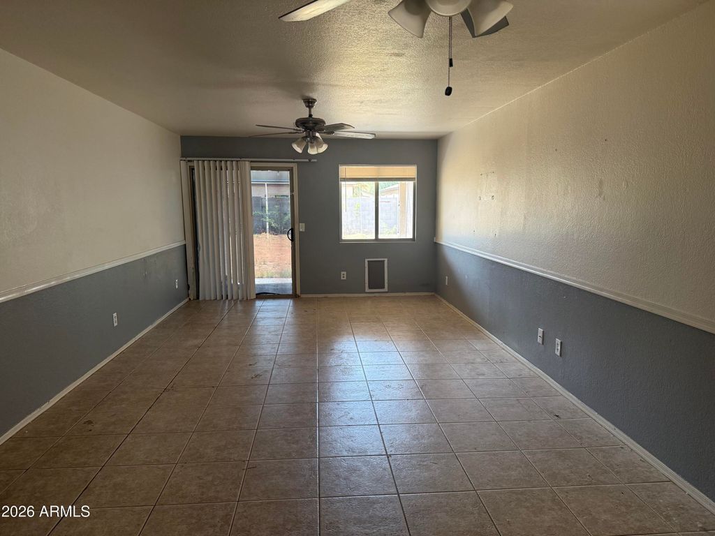 1033 E COWBOY COVE Trail, San Tan Valley, AZ 85143 — photo 4