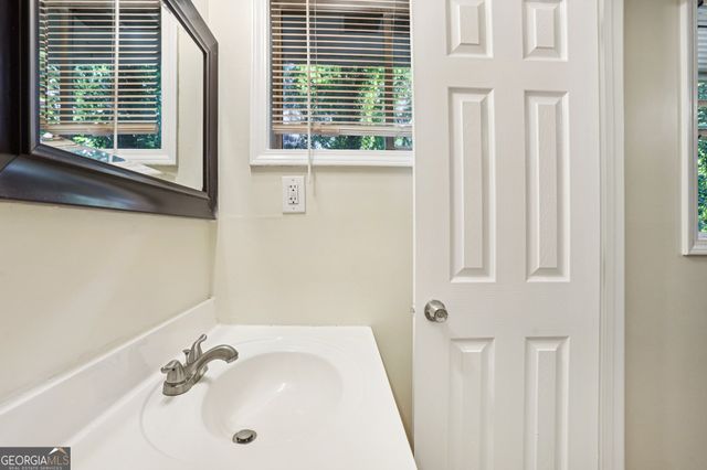 5802 Simone Drive, Stone Mountain, GA 30087