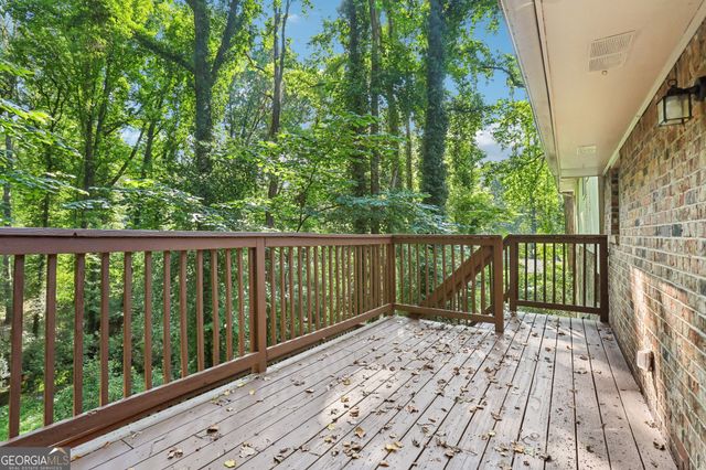 5802 Simone Drive, Stone Mountain, GA 30087