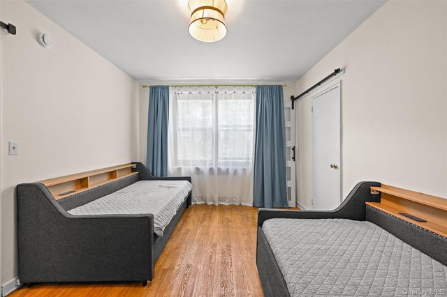 5 Rockledge Avenue 1A, Hartsdale, NY 10530