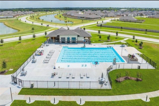 9511 Dazzling Tentacle Dr, Baytown, TX 77521