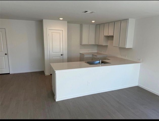 9511 Dazzling Tentacle Dr, Baytown, TX 77521