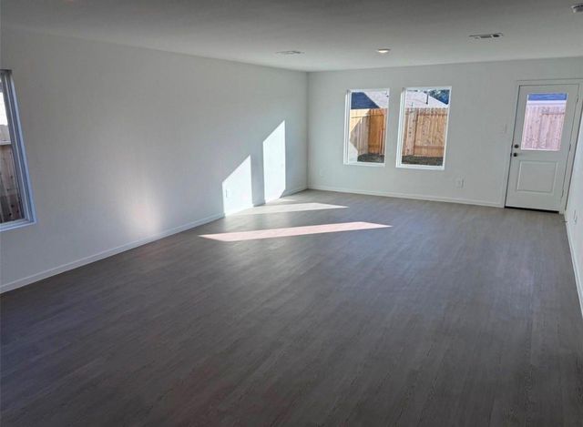 9511 Dazzling Tentacle Dr, Baytown, TX 77521