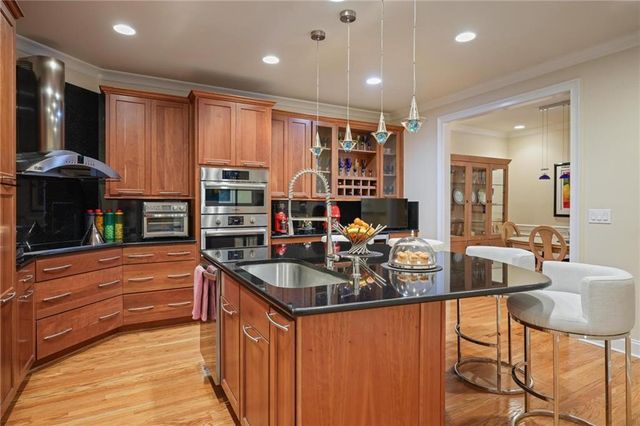 3004 Village Green Circle, Roswell, GA 30075