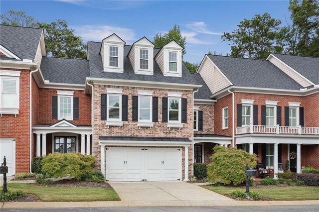 3004 Village Green Circle, Roswell, GA 30075